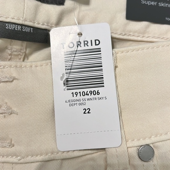 NWT Cream Jeggings - Picture 4 of 4